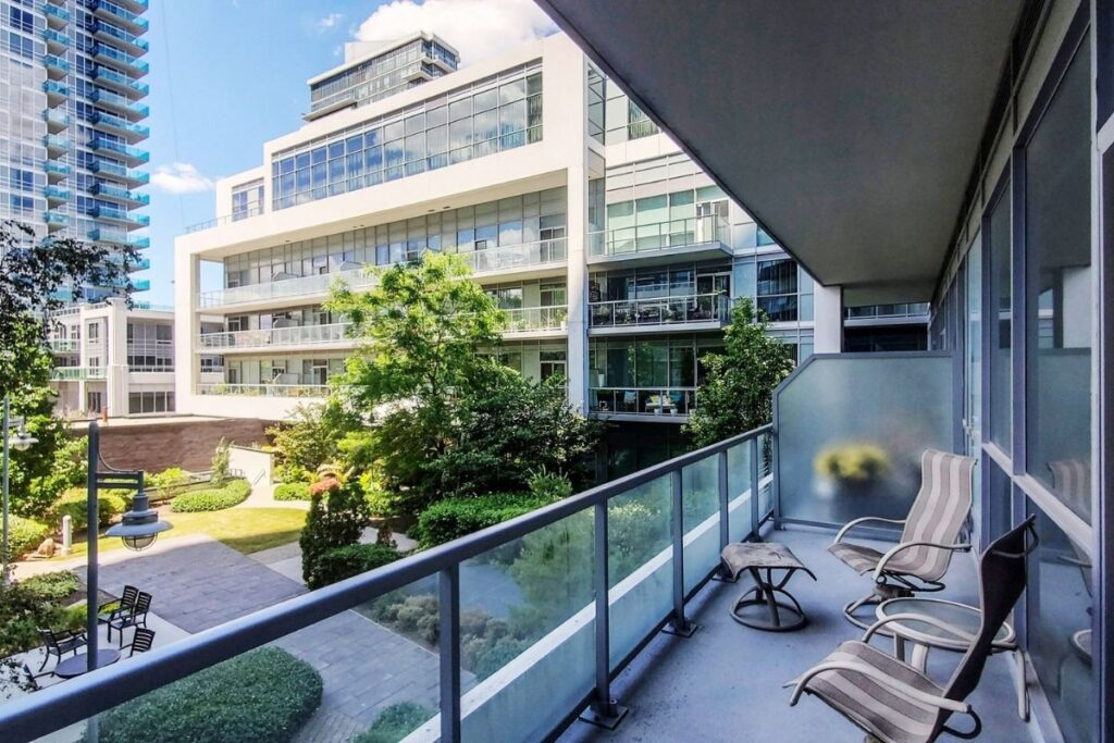 80-marine-parade-dr-203-balcony